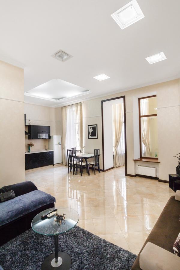 Downtown Prestige Apartment Oldenburg Bagian luar foto